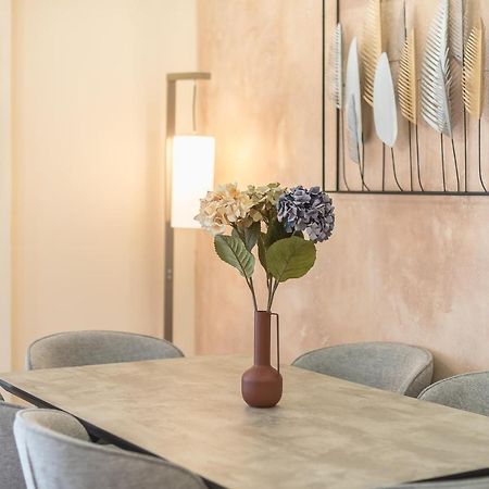 Lighthouse Apartment In The Heart Of Athènes Extérieur photo
