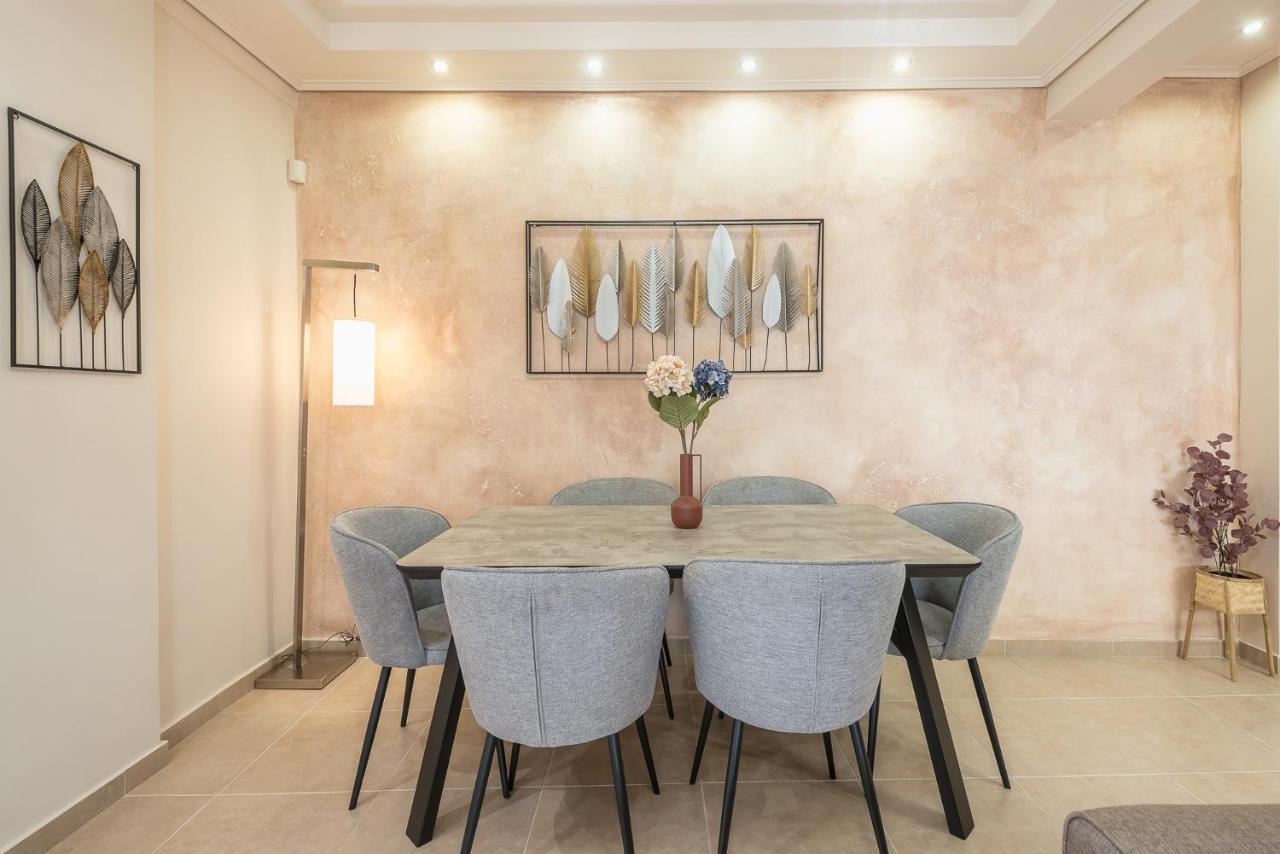 Lighthouse Apartment In The Heart Of Athènes Extérieur photo