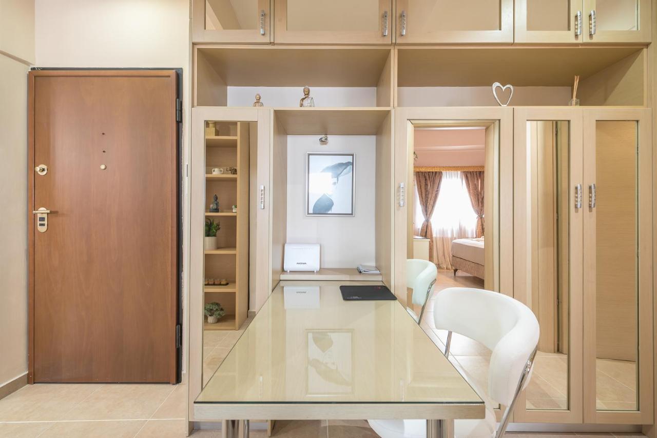 Lighthouse Apartment In The Heart Of Athènes Extérieur photo